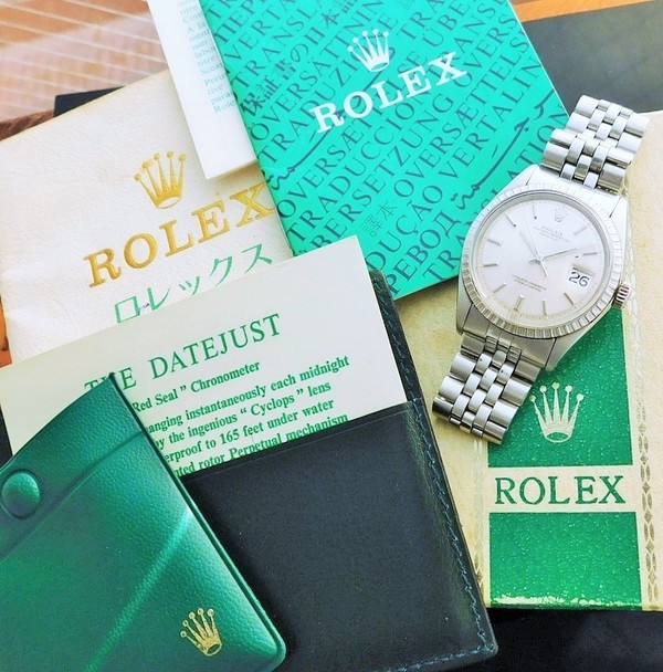 ROLEX All Stainless Steel Model “FLORAL BEZEL” In 1970 w